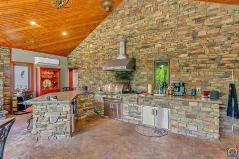 Tiny photo for 4848 SE 53rd St, Berryton, KS 66409 (MLS # 244442)