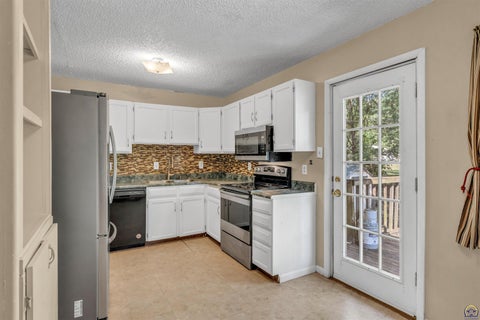 Tiny photo for 531 N Milton St, Auburn, KS 66402 (MLS # 246525)
