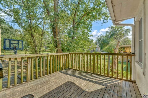 Tiny photo for 531 N Milton St, Auburn, KS 66402 (MLS # 246525)