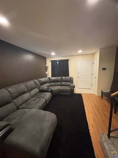 Tiny photo for 3626 SW Cambridge Ave, Topeka, KS 66614 (MLS # 244323)