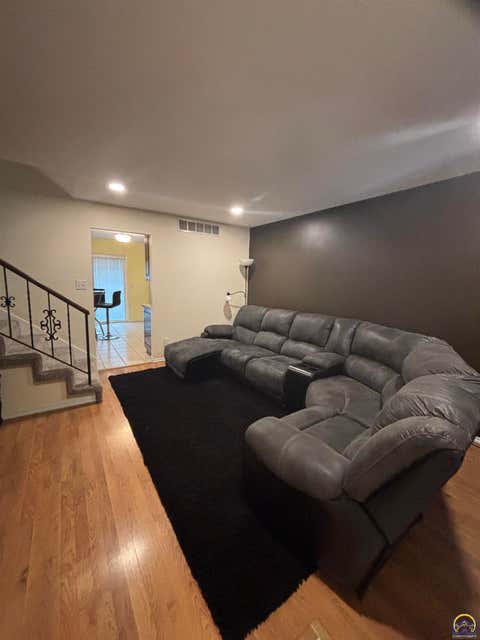 Tiny photo for 3626 SW Cambridge Ave, Topeka, KS 66614 (MLS # 244323)