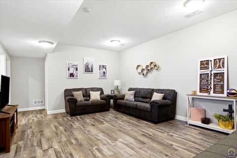 Tiny photo for 4428 SW Brandywine Ln, Topeka, KS 66610 (MLS # 247135)