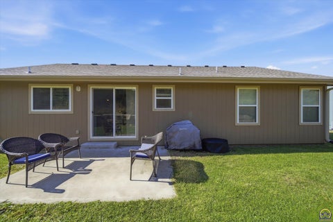 Tiny photo for 4428 SW Brandywine Ln, Topeka, KS 66610 (MLS # 247135)