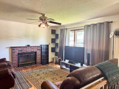 Tiny photo for 2134 SE 38th Cir, Topeka, KS 66609 (MLS # 245687)