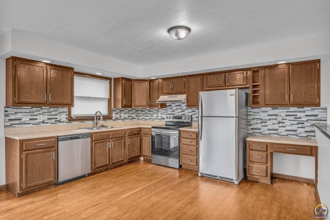 Tiny photo for 3537 SW Woodvalley Pl, Topeka, KS 66614 (MLS # 246751)