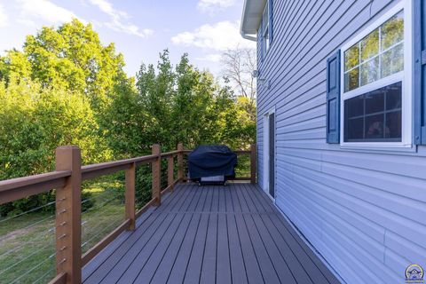 Tiny photo for 114 E Tomahawk Dr, St. Marys, KS 66536 (MLS # 244371)