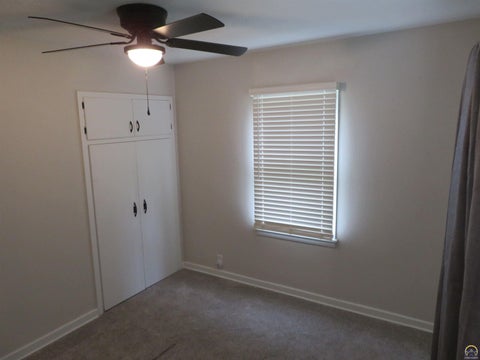Tiny photo for 301 Oak St, Valley Falls, KS 66088 (MLS # 245937)