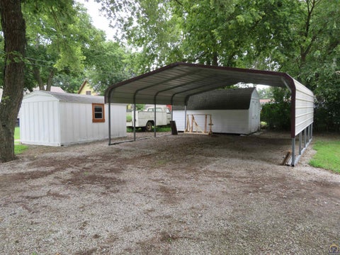 Tiny photo for 301 Oak St, Valley Falls, KS 66088 (MLS # 245937)