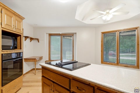 Tiny photo for 6024 SW 40th Ter, Topeka, KS 66610 (MLS # 246104)