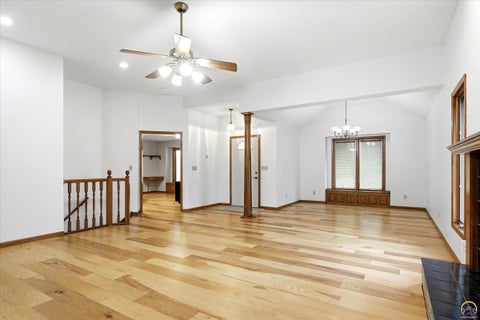 Tiny photo for 6024 SW 40th Ter, Topeka, KS 66610 (MLS # 246104)