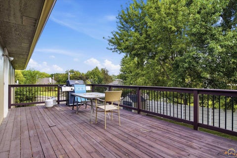 Tiny photo for 6024 SW 40th Ter, Topeka, KS 66610 (MLS # 246104)