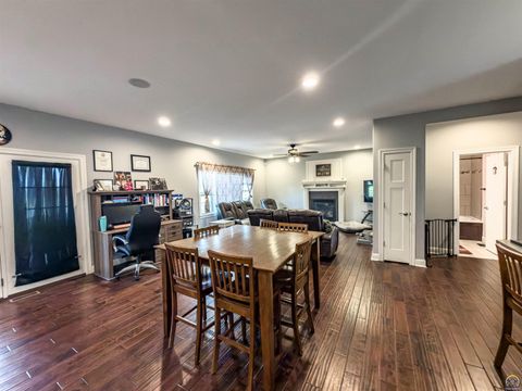 Tiny photo for 2911 SW Whitney Ave, Topeka, KS 66614 (MLS # 244914)