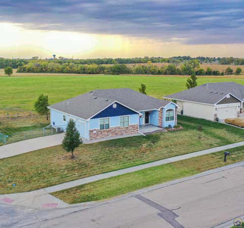 Tiny photo for 2911 SW Whitney Ave, Topeka, KS 66614 (MLS # 244914)
