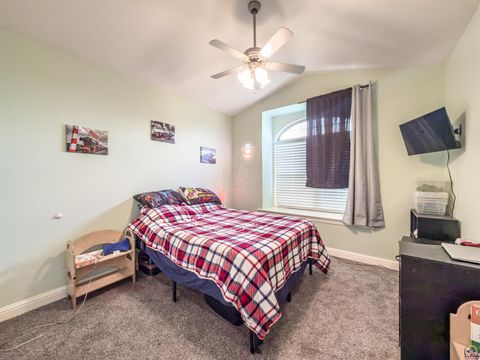 Tiny photo for 2911 SW Whitney Ave, Topeka, KS 66614 (MLS # 244914)