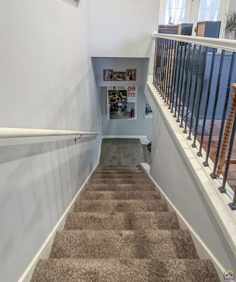 Tiny photo for 2911 SW Whitney Ave, Topeka, KS 66614 (MLS # 244914)