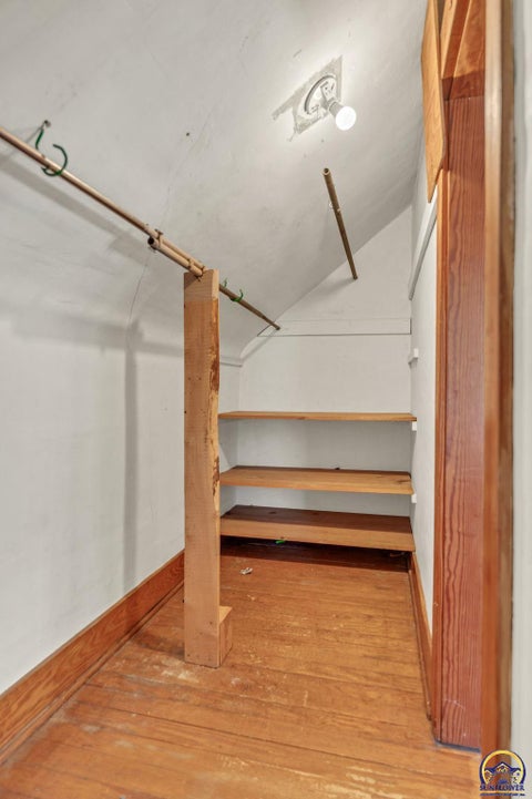 Tiny photo for 1034 SW Lincoln St, Topeka, KS 66604 (MLS # 243325)