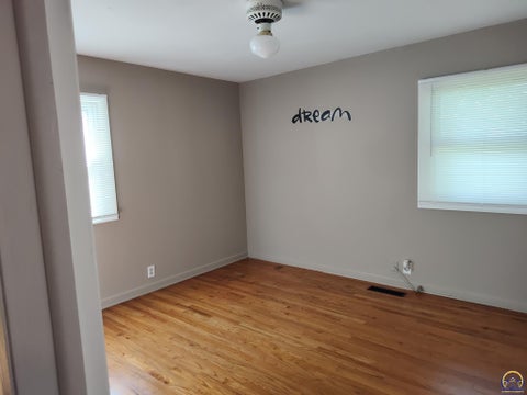 Tiny photo for 430 Hillcrest Dr, Holton, KS 66436 (MLS # 246432)