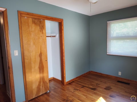 Tiny photo for 430 Hillcrest Dr, Holton, KS 66436 (MLS # 246432)