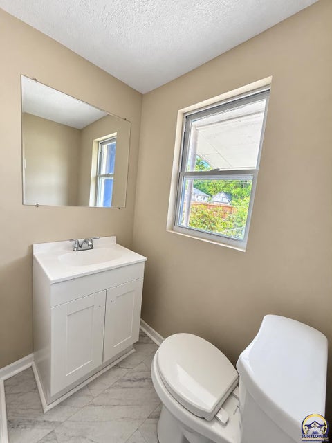 Tiny photo for 424 NE Scotland Ave, Topeka, KS 66616 (MLS # 246737)