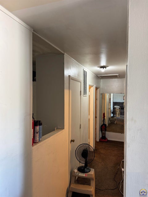 Tiny photo for 2000 SE Adams St, Topeka, KS 66607 (MLS # 245765)