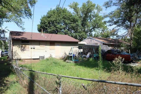 Tiny photo for 2000 SE Adams St, Topeka, KS 66607 (MLS # 245765)