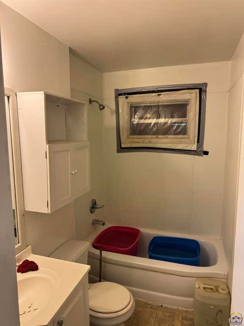 Tiny photo for 2000 SE Adams St, Topeka, KS 66607 (MLS # 245765)
