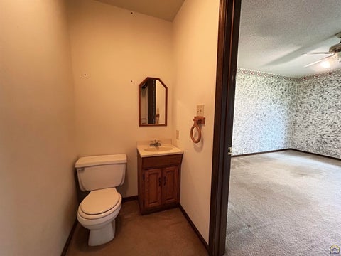 Tiny photo for 426 Comanche Dr, Holton, KS 66436 (MLS # 246676)