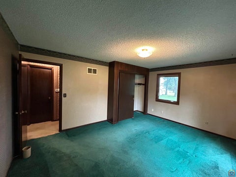 Tiny photo for 426 Comanche Dr, Holton, KS 66436 (MLS # 246676)