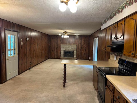 Tiny photo for 426 Comanche Dr, Holton, KS 66436 (MLS # 246676)