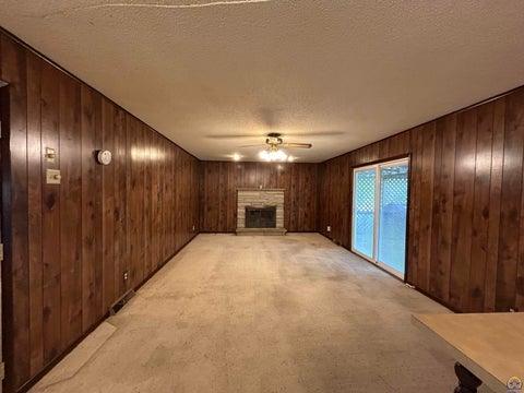 Tiny photo for 426 Comanche Dr, Holton, KS 66436 (MLS # 246676)