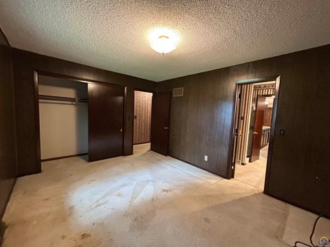 Tiny photo for 426 Comanche Dr, Holton, KS 66436 (MLS # 246676)