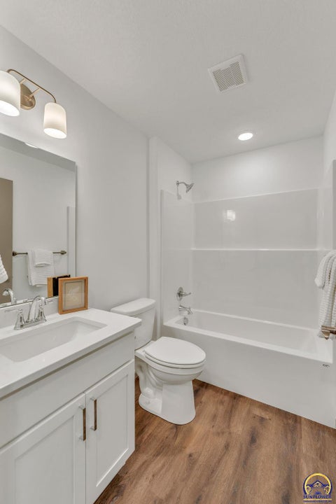 Tiny photo for 732 W North St, Carbondale, KS 66414 (MLS # 246572)