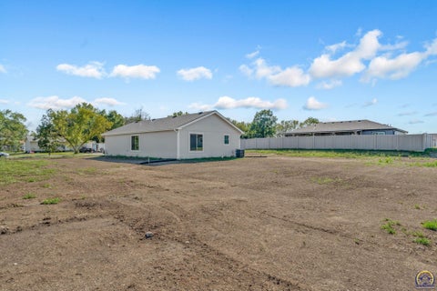 Tiny photo for 732 W North St, Carbondale, KS 66414 (MLS # 246572)