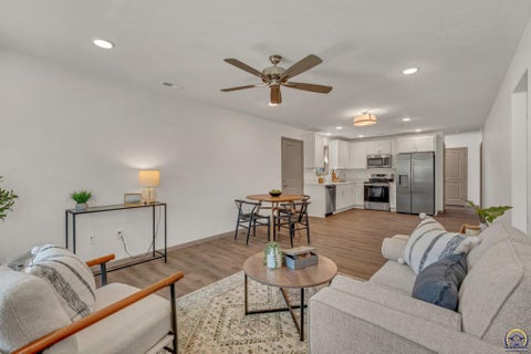 Tiny photo for 732 W North St, Carbondale, KS 66414 (MLS # 246572)