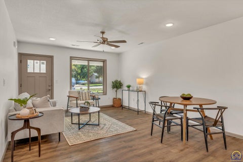 Tiny photo for 732 W North St, Carbondale, KS 66414 (MLS # 246572)