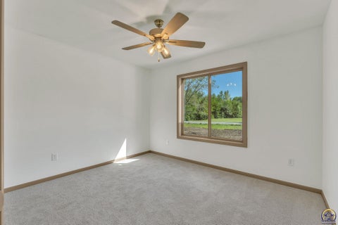Tiny photo for 732 W North St, Carbondale, KS 66414 (MLS # 246572)