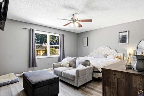 Tiny photo for 2734 SW Stutley Rd, Topeka, KS 66614 (MLS # 246123)