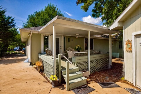 Tiny photo for 5920 NE Marple Dr, Topeka, KS 66617 (MLS # 246533)