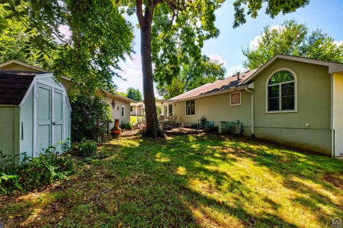 Tiny photo for 5920 NE Marple Dr, Topeka, KS 66617 (MLS # 246533)