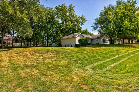 Tiny photo for 5920 NE Marple Dr, Topeka, KS 66617 (MLS # 246533)