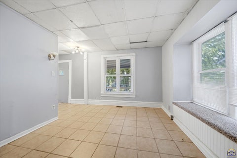 Tiny photo for 1159 SW Plass Ave, Topeka, KS 66604 (MLS # 245657)