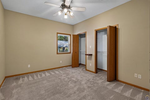 Tiny photo for 1513 NE Seward Ave, Topeka, KS 66616 (MLS # 247074)