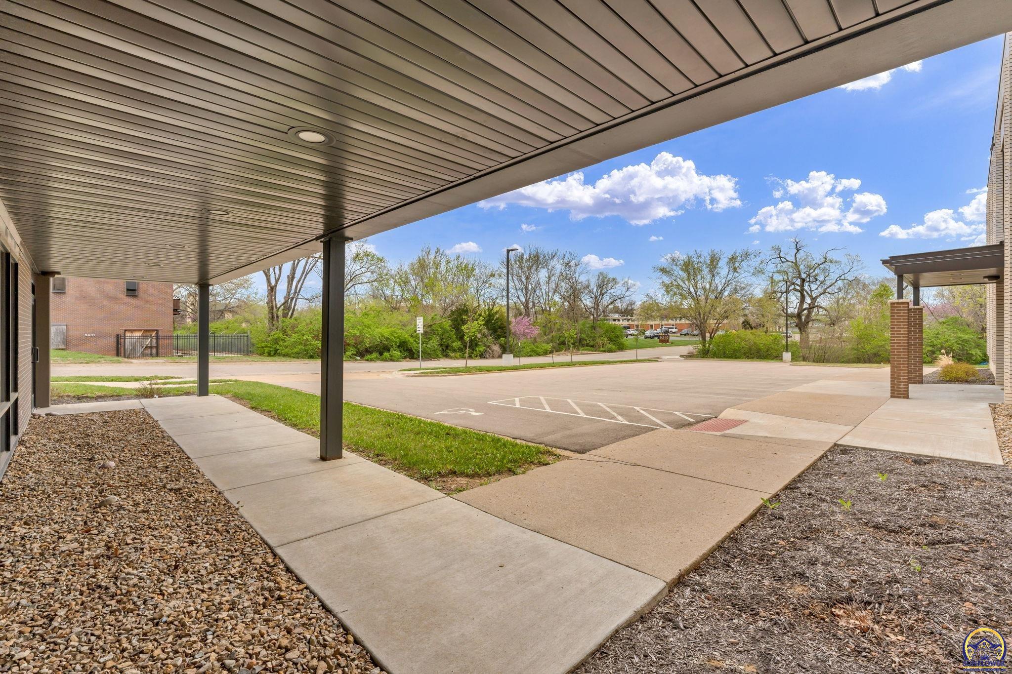 Topeka, Kansas 66611, United States, ,Commercial,Active,104433