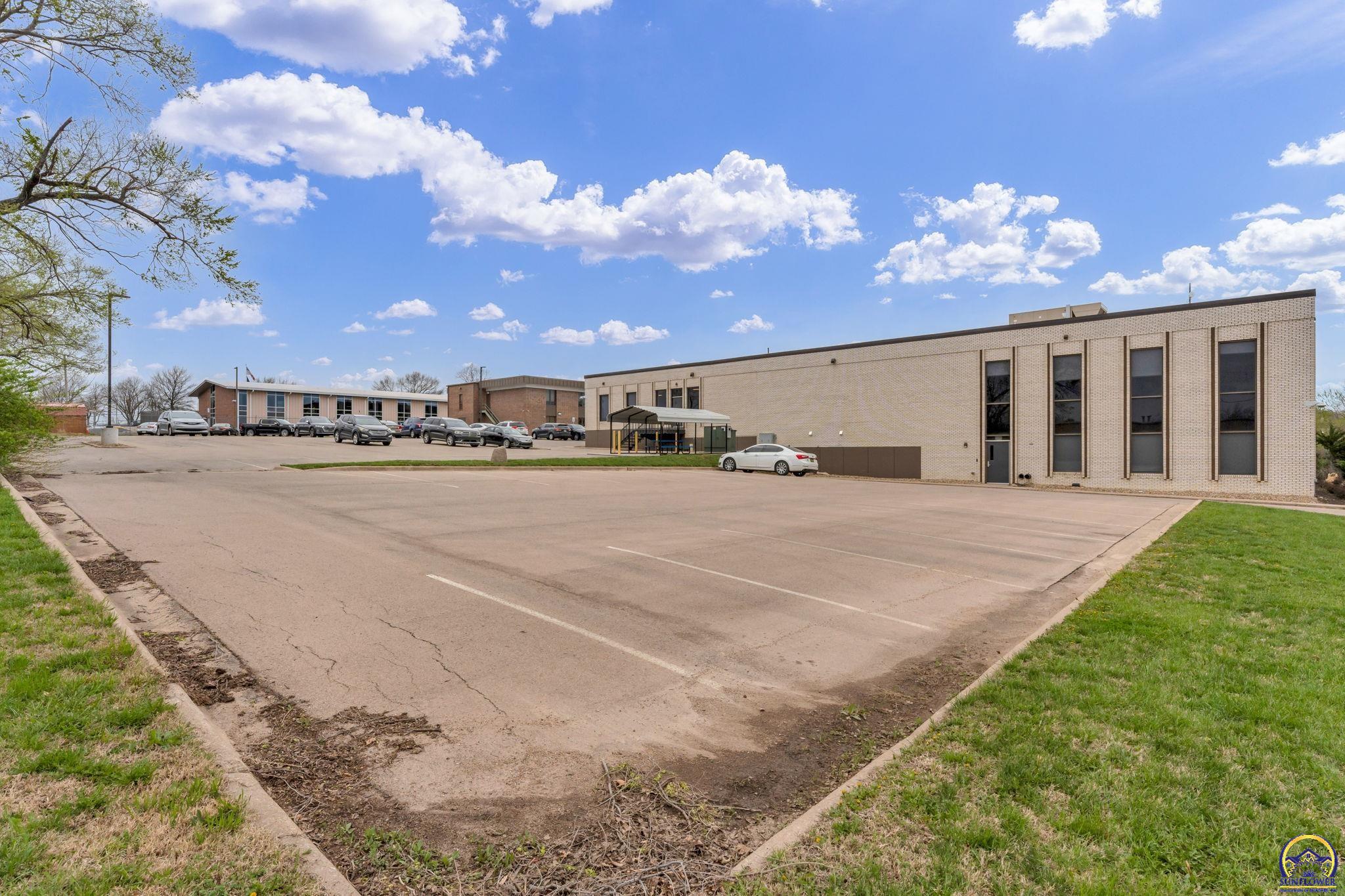 Topeka, Kansas 66611, United States, ,Commercial,Active,104433