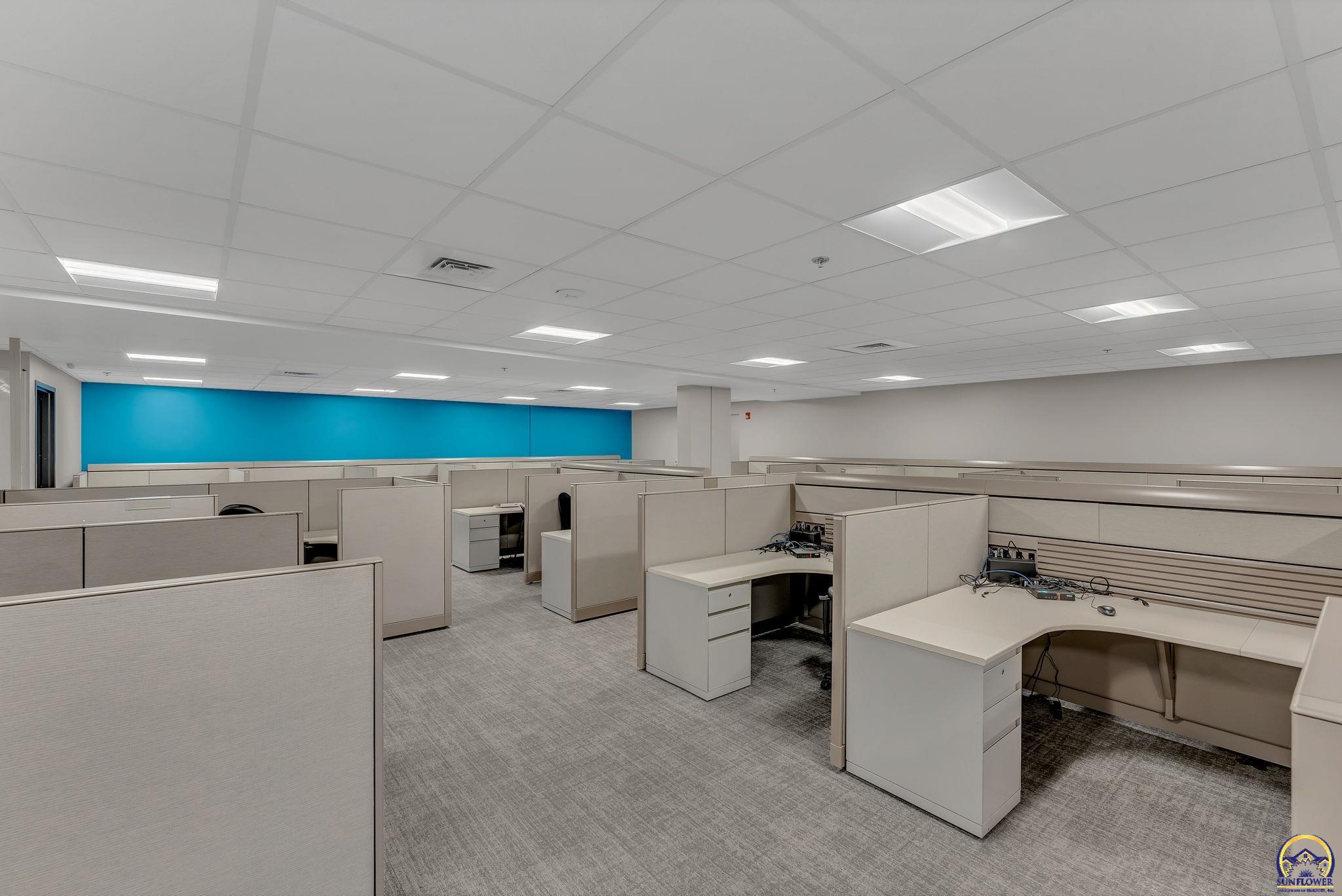 Topeka, Kansas 66611, United States, ,Commercial,Active,104433