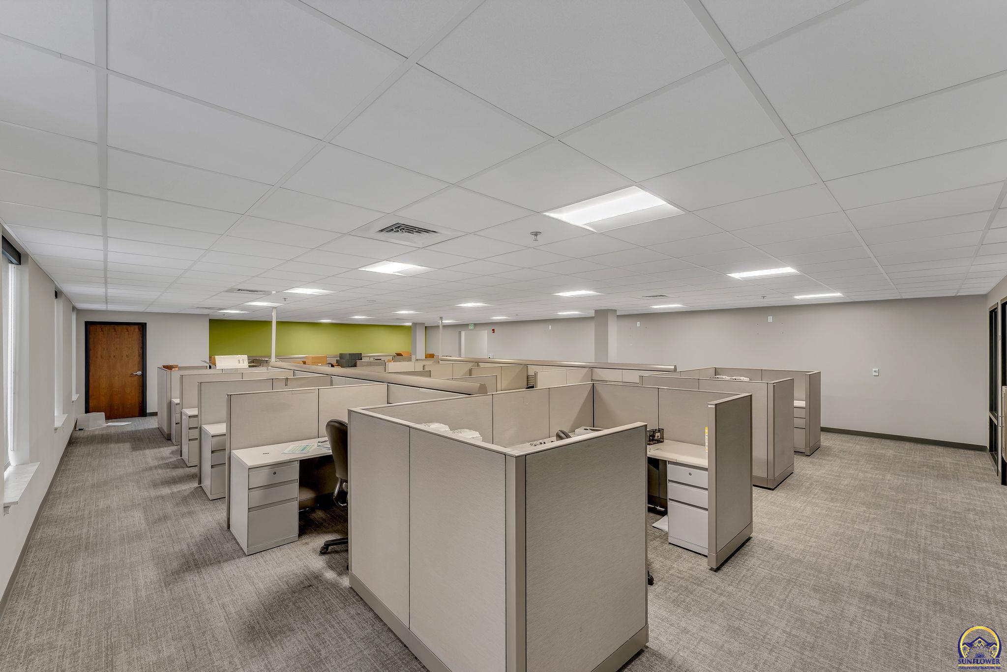 Topeka, Kansas 66611, United States, ,Commercial,Active,104433