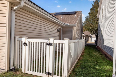 Tiny photo for 5511 SW Chapella St, Topeka, KS 66614 (MLS # 247138)