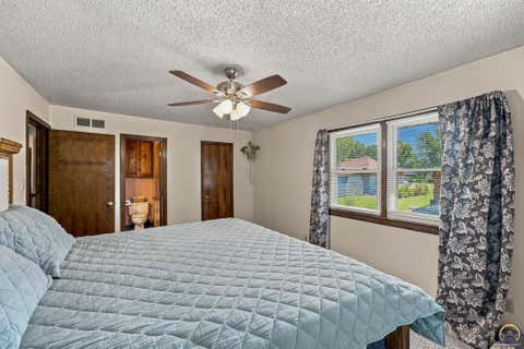 Tiny photo for 3418 SE Burton St, Topeka, KS 66605 (MLS # 245768)