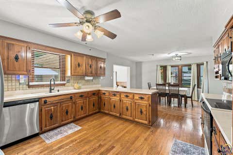 Tiny photo for 3418 SE Burton St, Topeka, KS 66605 (MLS # 245768)