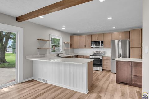 Tiny photo for 1837 SW Cheyenne Rd, Topeka, KS 66614 (MLS # 244916)
